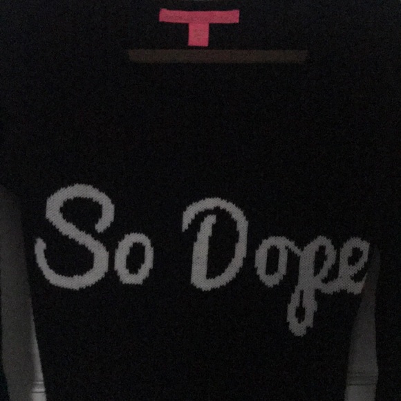 Vintage Sweater pull over - Picture 2 of 8